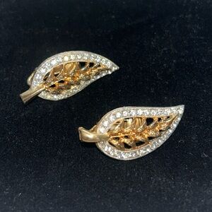 Vintage Rhinestone Encrusted Eaarrings